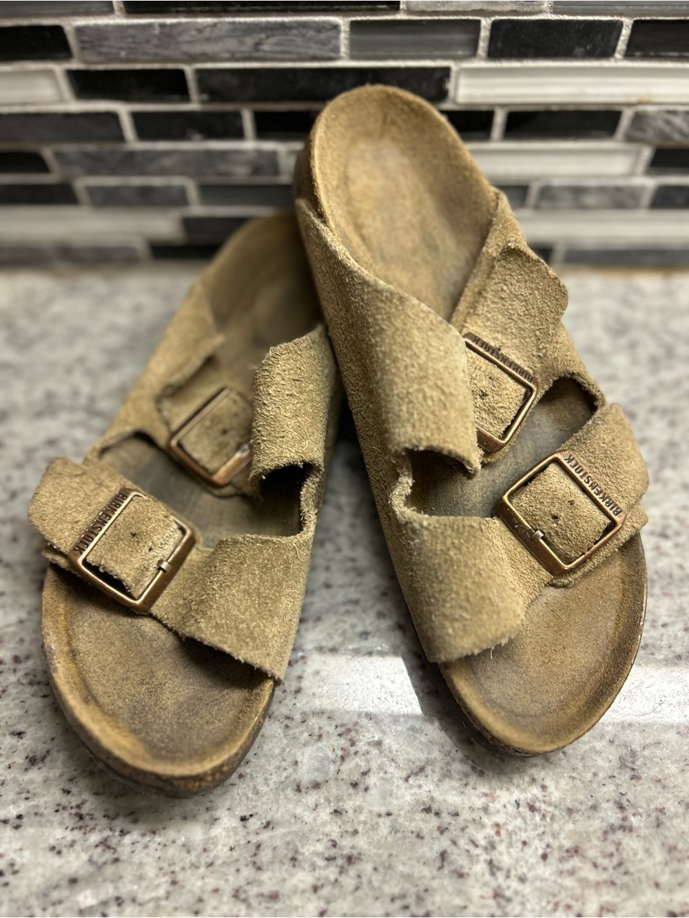 Birkenstock Arizona Suede Double-Buckle Slide Sandals - Tan size 6(37)